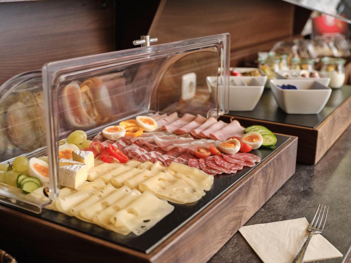 Hofwirthotel Sankt Martin im Innkreis Ngoại thất bức ảnh